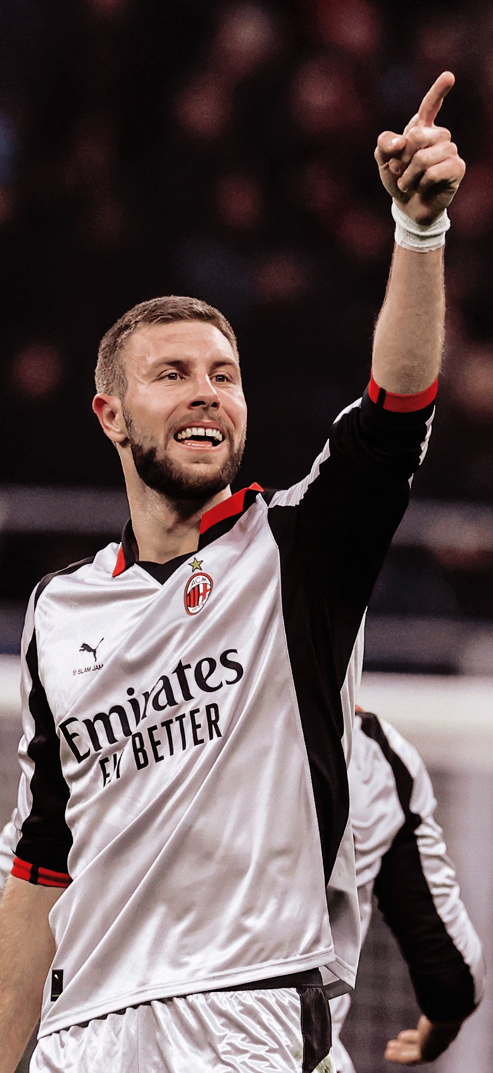 云开体育-帕夫洛维奇分享米兰主题手机壁纸|AC米兰|拉扎尔-帕夫洛维奇|ac米兰_新浪体育_新浪新闻